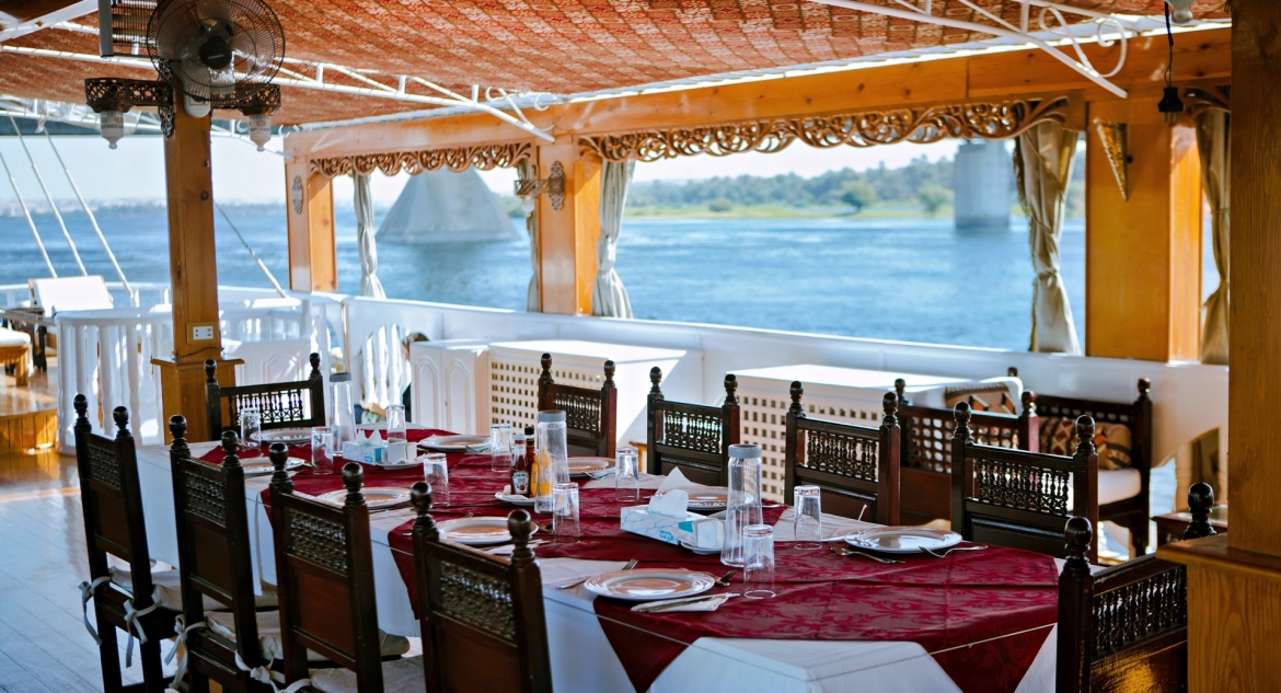 Nile Dahabeya Amoura Cruise 4 days/3 nights Photo 9
